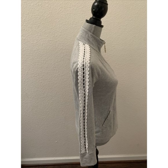 Lilly Pulitzer Gray Skipper Popover Jacket Peek-A-Boo Lace Sleeves XS Excellent - Picture 6 of 11